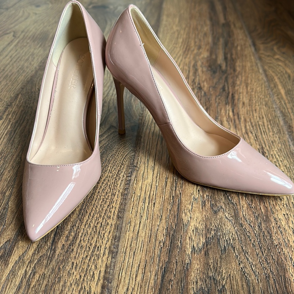 Nude heels never worn